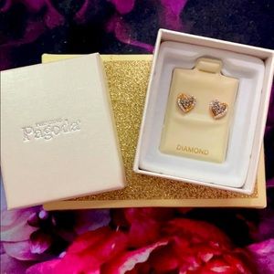 Piercing Pagoda Heart Shaped Stud Earrings